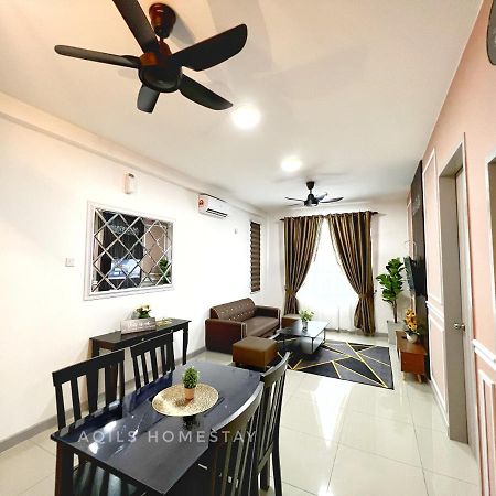 Aqils Homestay Kuala Terengganu Exterior foto
