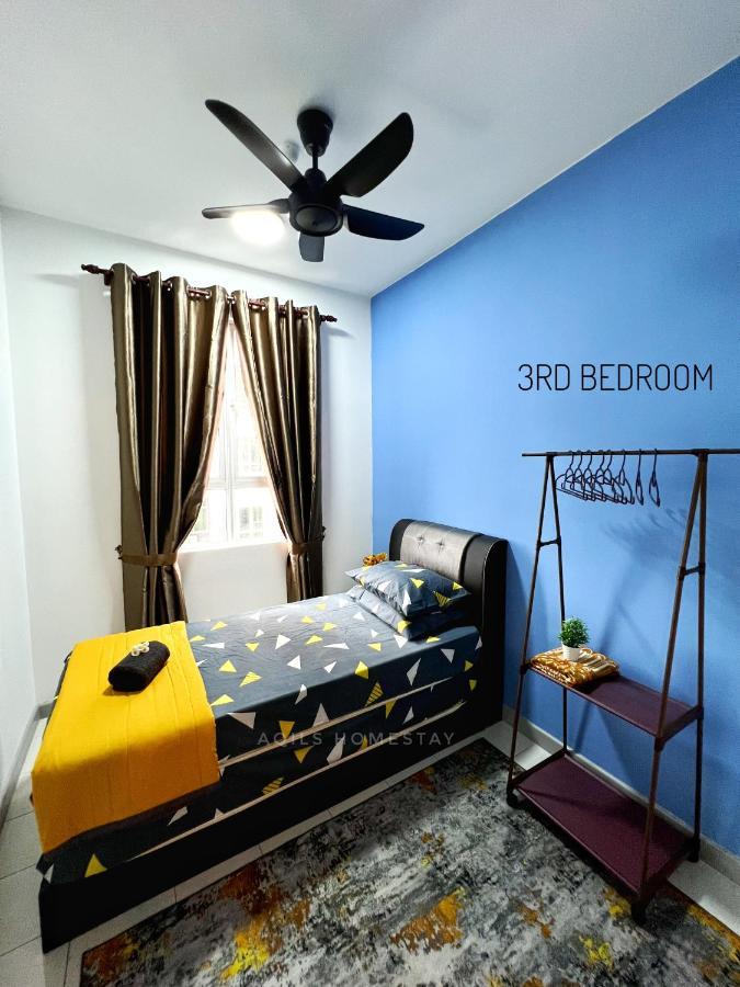 Aqils Homestay Kuala Terengganu Exterior foto